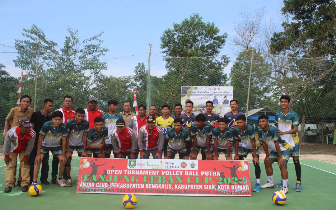 Bupati Bengkalis Buka Open Turnamen Bola Volly Putra Tanjung Leban Cup 2023